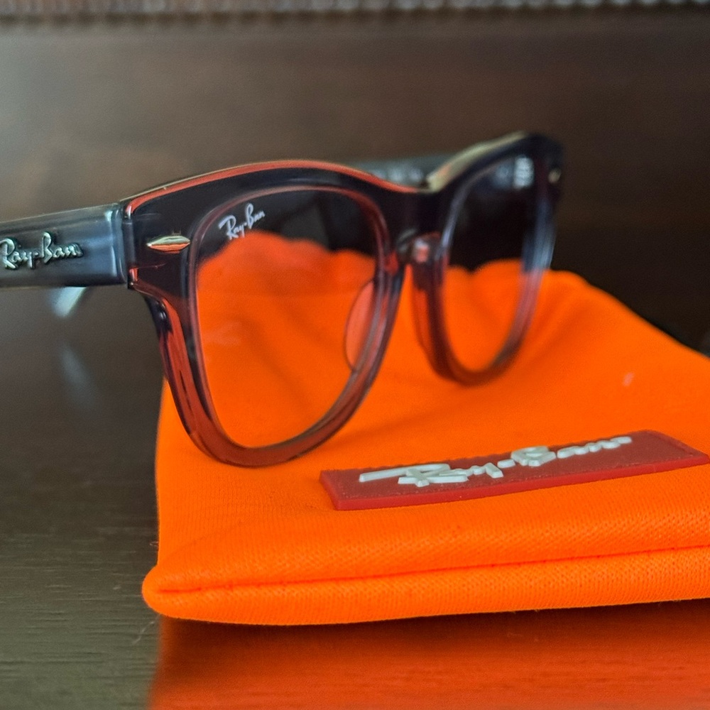 Ray-Ban Blue with  Sunglasses with Orange Pouch Like New , No scratches $50